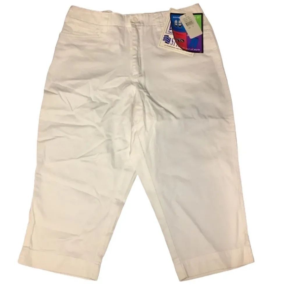 NWT Essentials Style Capris